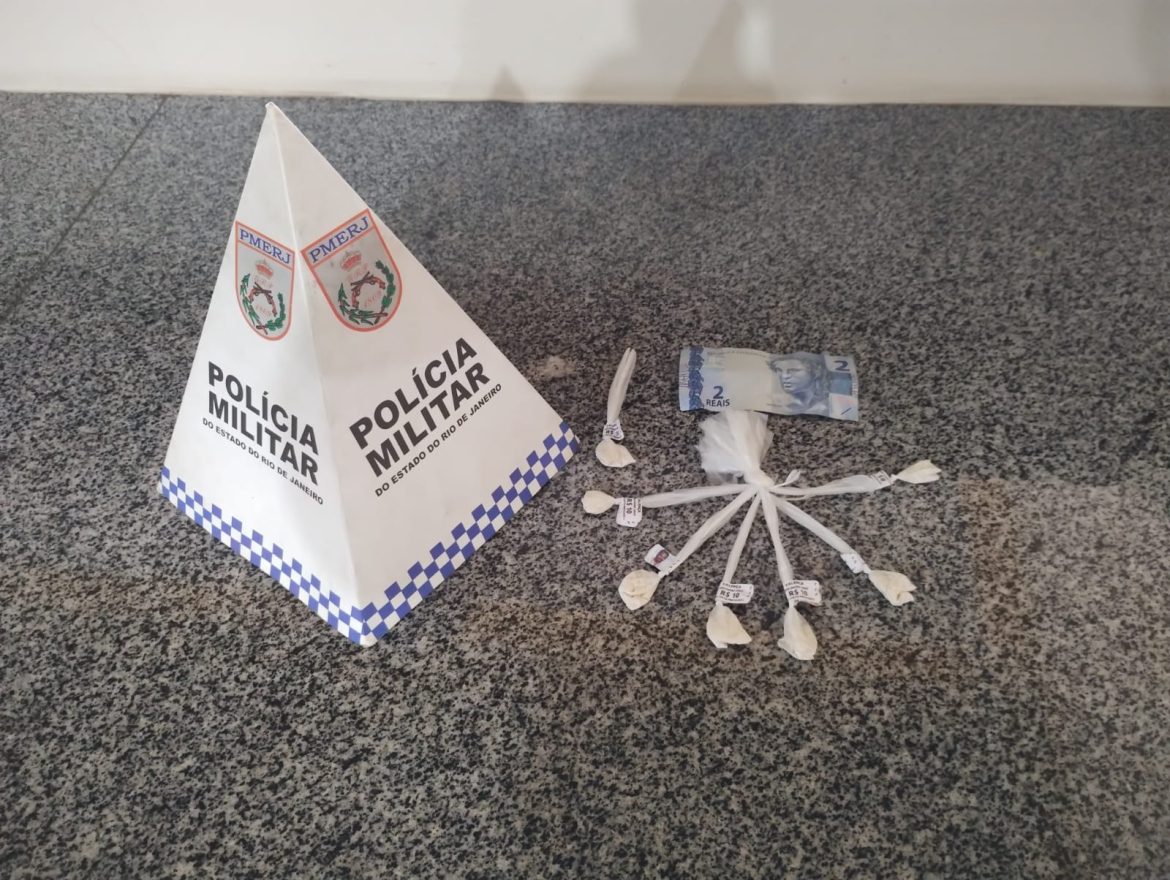 2301d83e 9d9d 4a2e 937b b85eac5b3dca