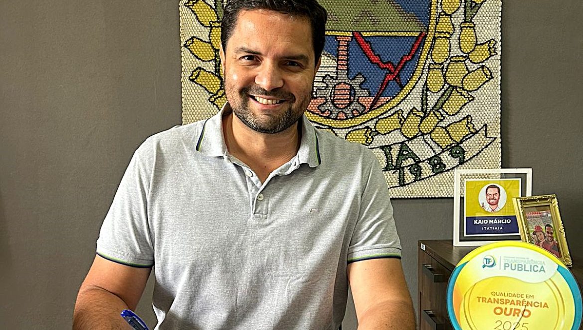 28.cf.res.polÍtica.prefeitura de itatiaia propõe aumento.redessociais