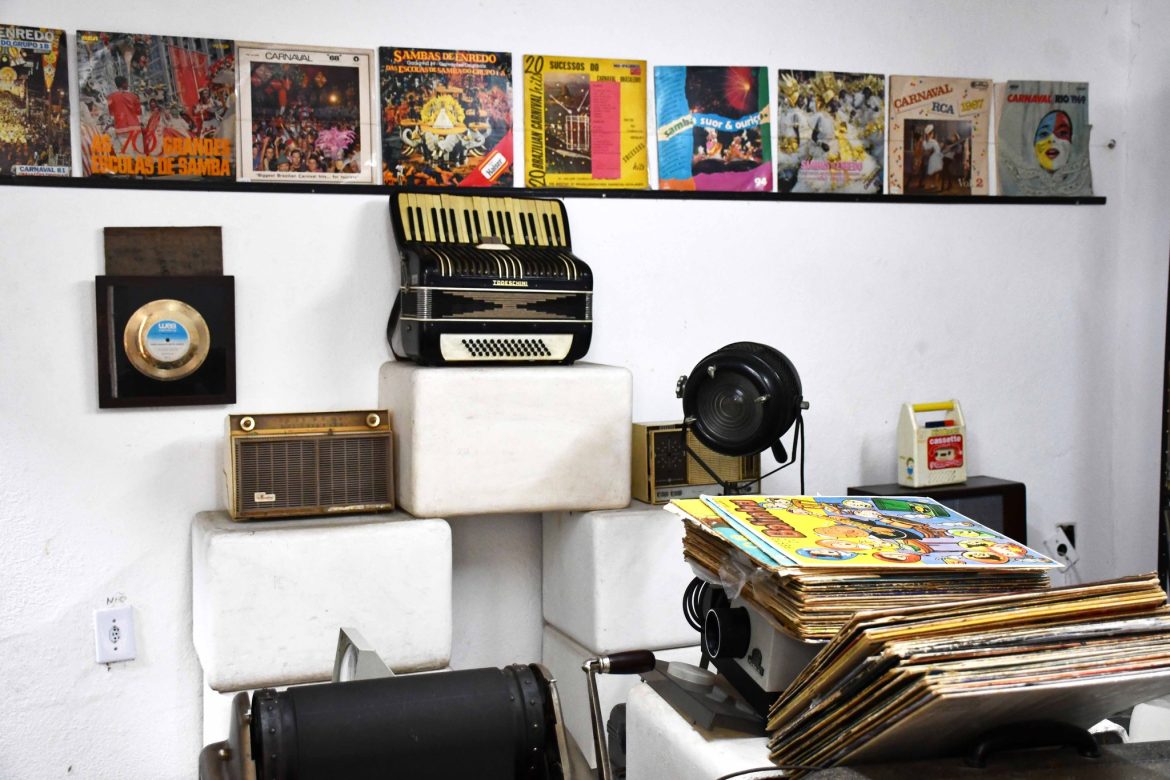 29.cf.res.cultura.resende celebra o carnaval.1.exposiÇÃo.redessociais