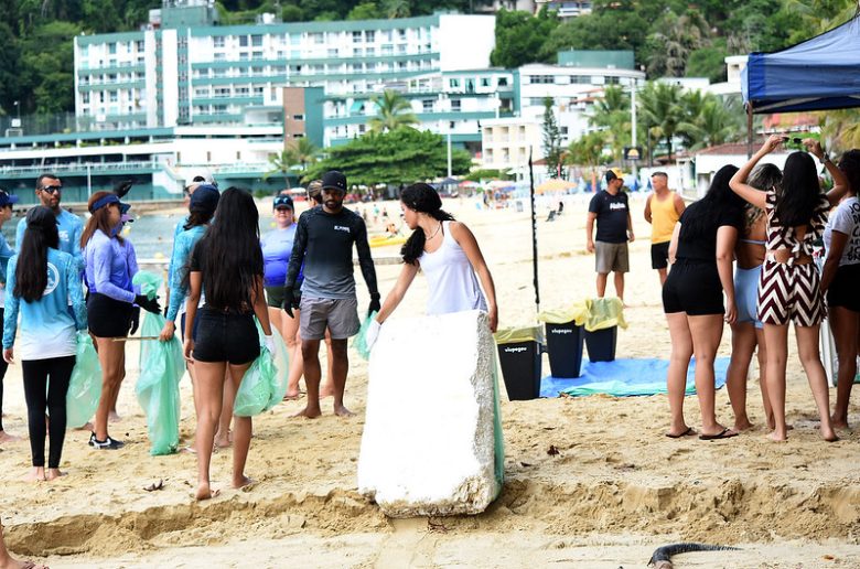 30.cf.res.cidades.juv verão mobiliza praia grande.1.jovens.divuglaÇÃopmar