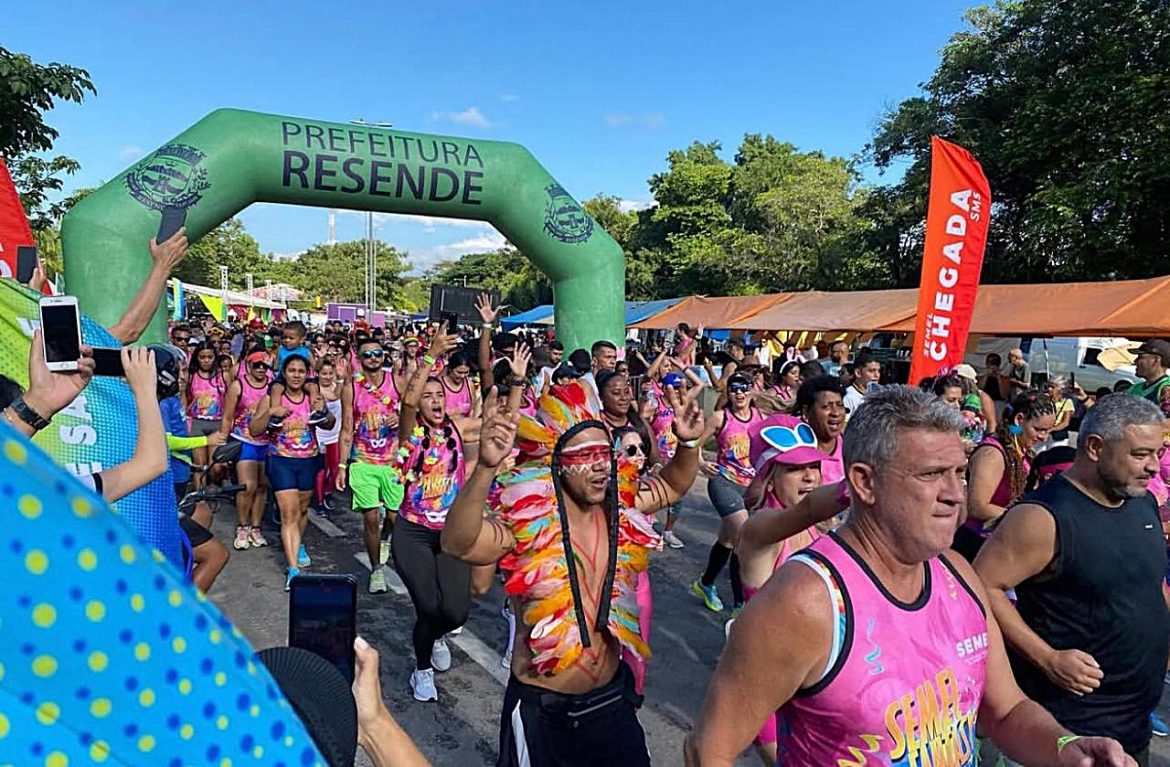 30.cf.res.esportes.resende fantasy run.2.fantasias.redessociais (2)