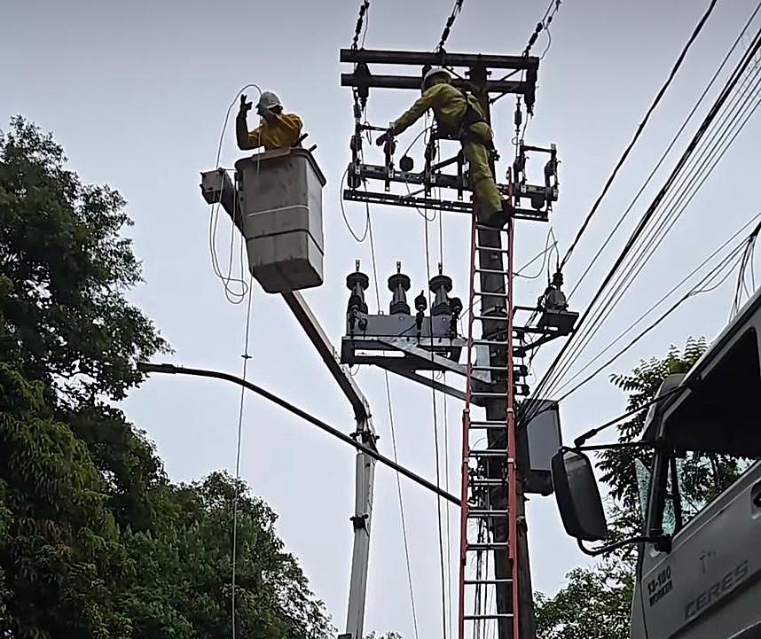 31.cf.res.cidades.ceres inaugura novo religador.2.equipamento.redessociais