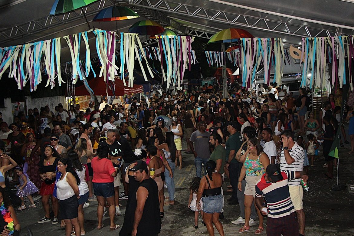 41.cf.res.cidades.carnaval de itatiaia 2026 reúne famílias.1.ruadafeira.divulgaÇÃopmi (4)