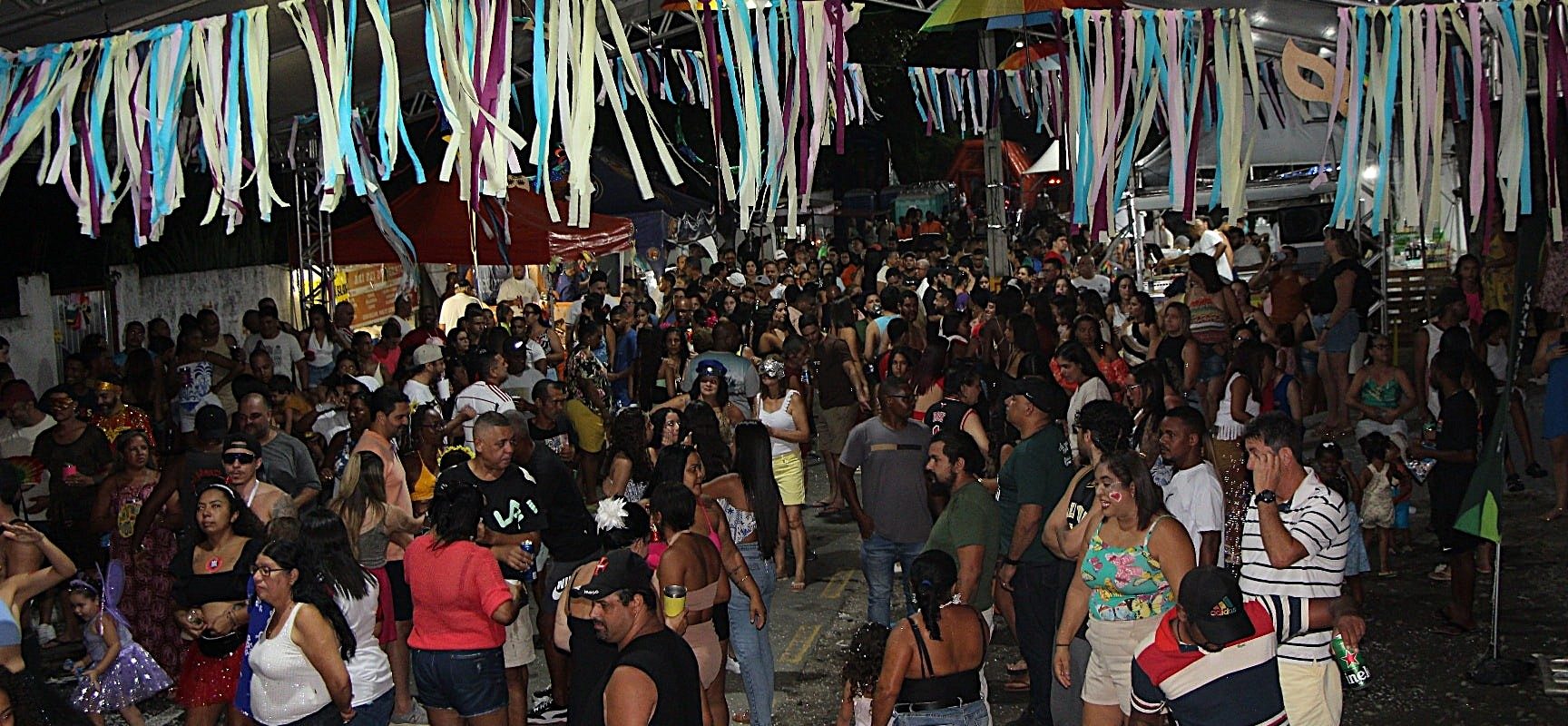 41.cf.res.cidades.carnaval de itatiaia 2026 reúne famílias.1.ruadafeira.divulgaÇÃopmi (4)