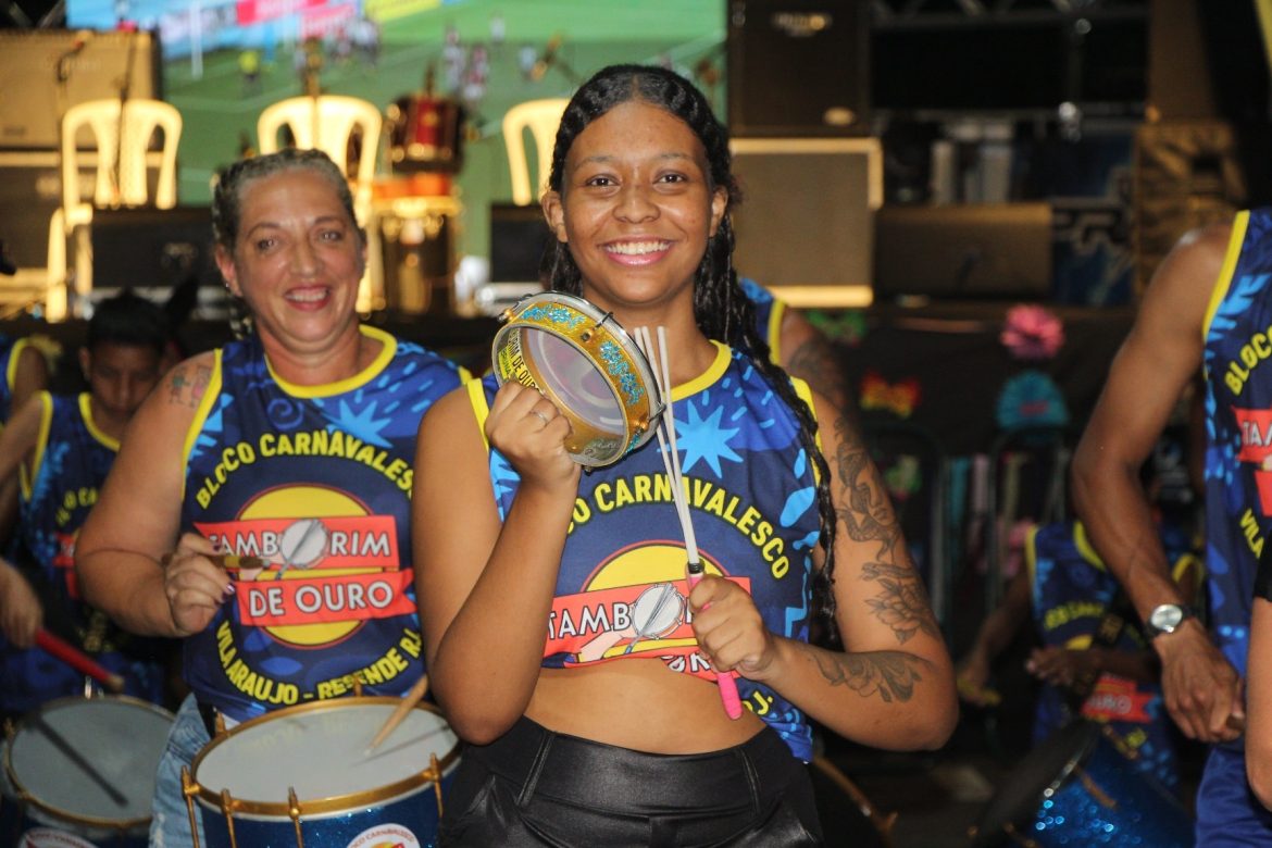 41.cf.res.cidades.carnaval de itatiaia 2026 reúne famílias.1.ruadafeira.divulgaÇÃopmi (5)