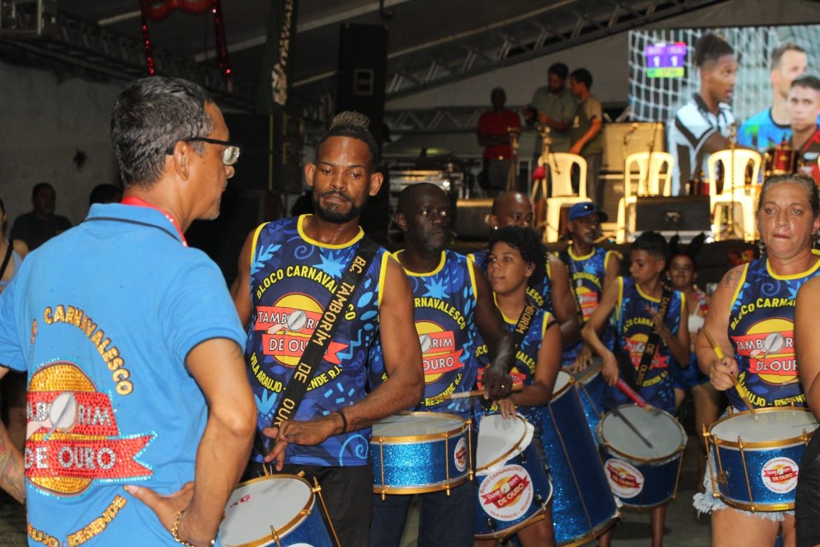 41.cf.res.cidades.carnaval de itatiaia 2026 reúne famílias.1.ruadafeira.divulgaÇÃopmi (8)