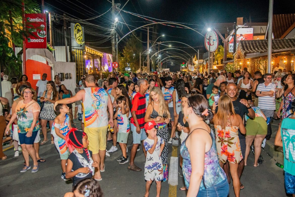 41.cf.res.cidades.carnaval de itatiaia 2026 reúne famílias.3.mÚsicaempenedo.divulgaÇÃopmi (3)