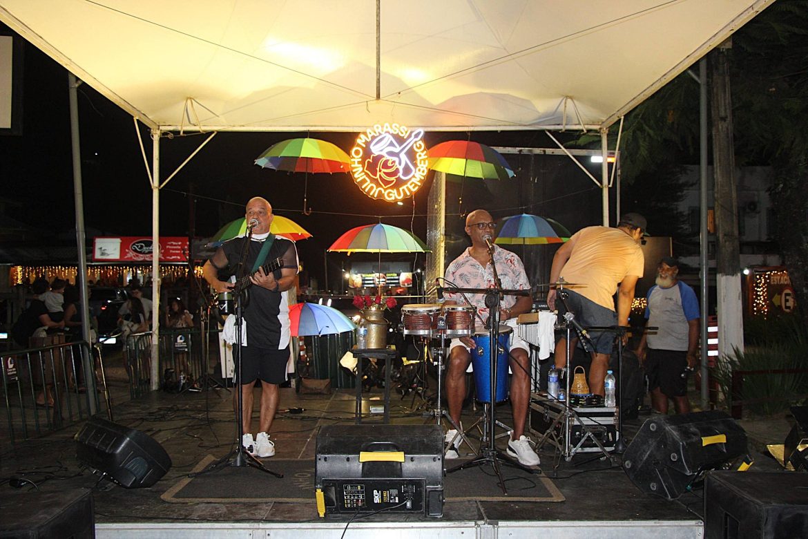 41.cf.res.cidades.carnaval de itatiaia 2026 reúne famílias.3.mÚsicaempenedo.divulgaÇÃopmi (5)