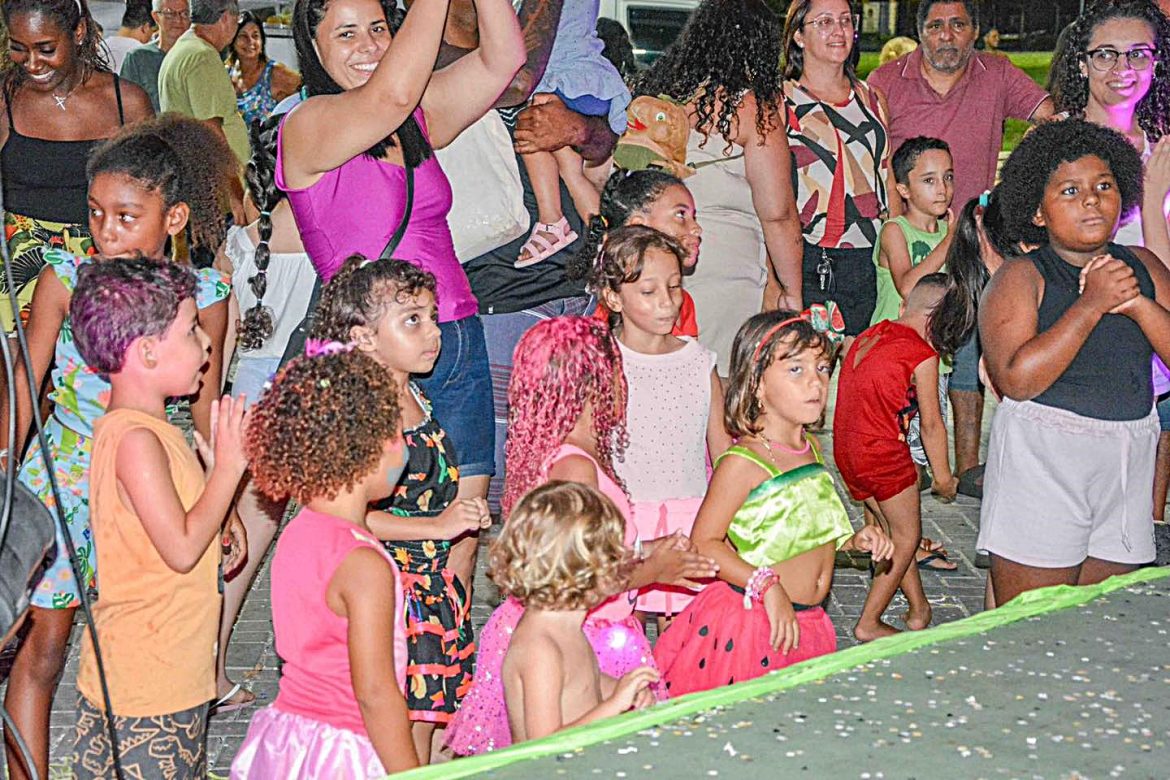 41.cf.res.cidades.carnaval de itatiaia 2026 reúne famílias.4.matinÊs.divulgaÇÃopmi