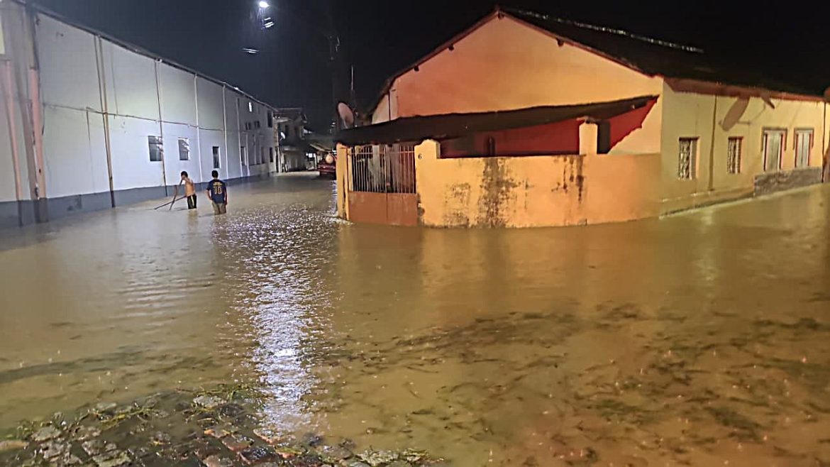 41.cf.res.cidades.tromba d’água em engenheiro.1.Água.divulgaÇÃodefesaacivil (2)