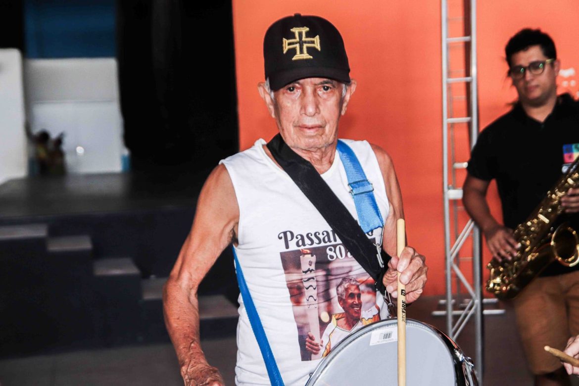 42.cf.res.cidades.grito de carnaval da melhor idade.1.grito.redessociais (2)