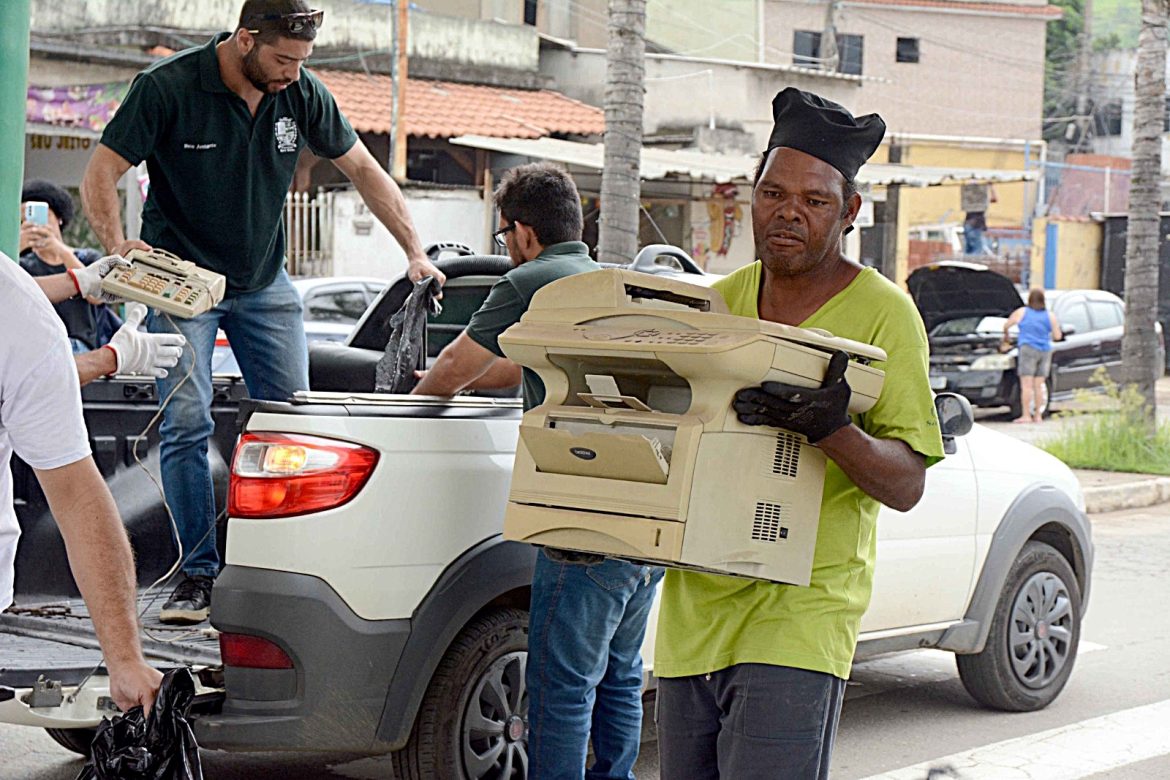 43.cf.res.cidades.boa sorte recebe descarte.1.moradores.paulodimaspmbm