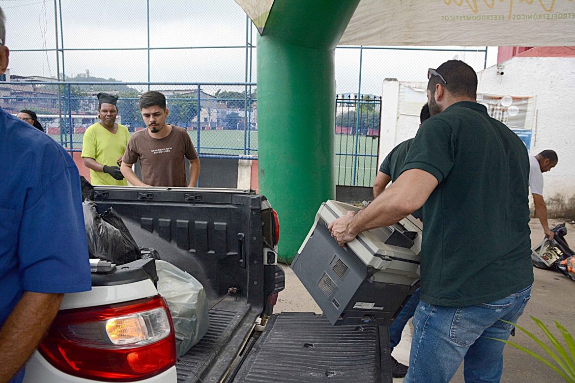 43.cf.res.cidades.boa sorte recebe descarte.1.moradores.paulodimaspmbm (3)