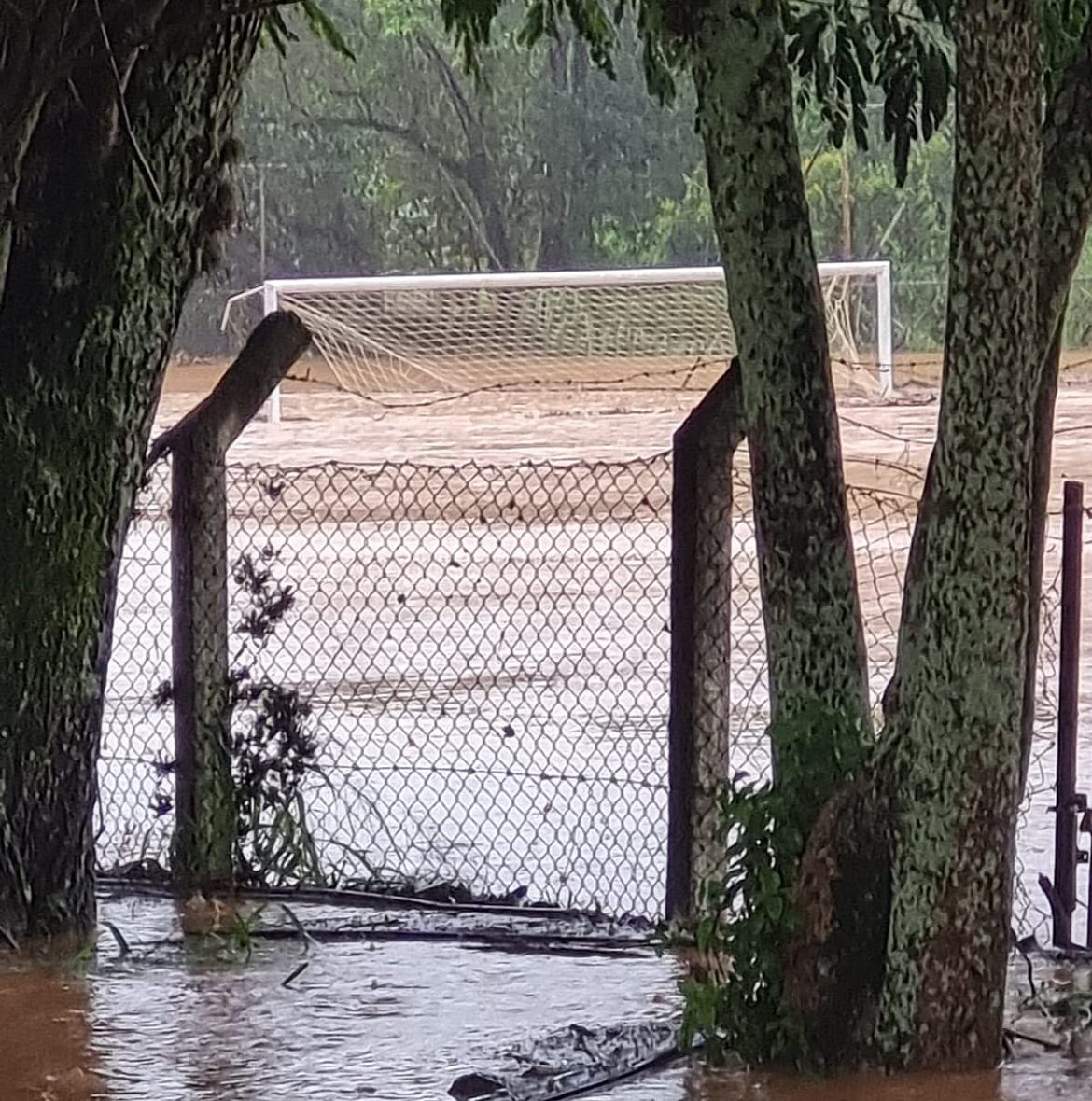 48.cf.res.cidades.rio sesmaria transborda.4.bairro.divulgaÇÃodefesacivil (6)