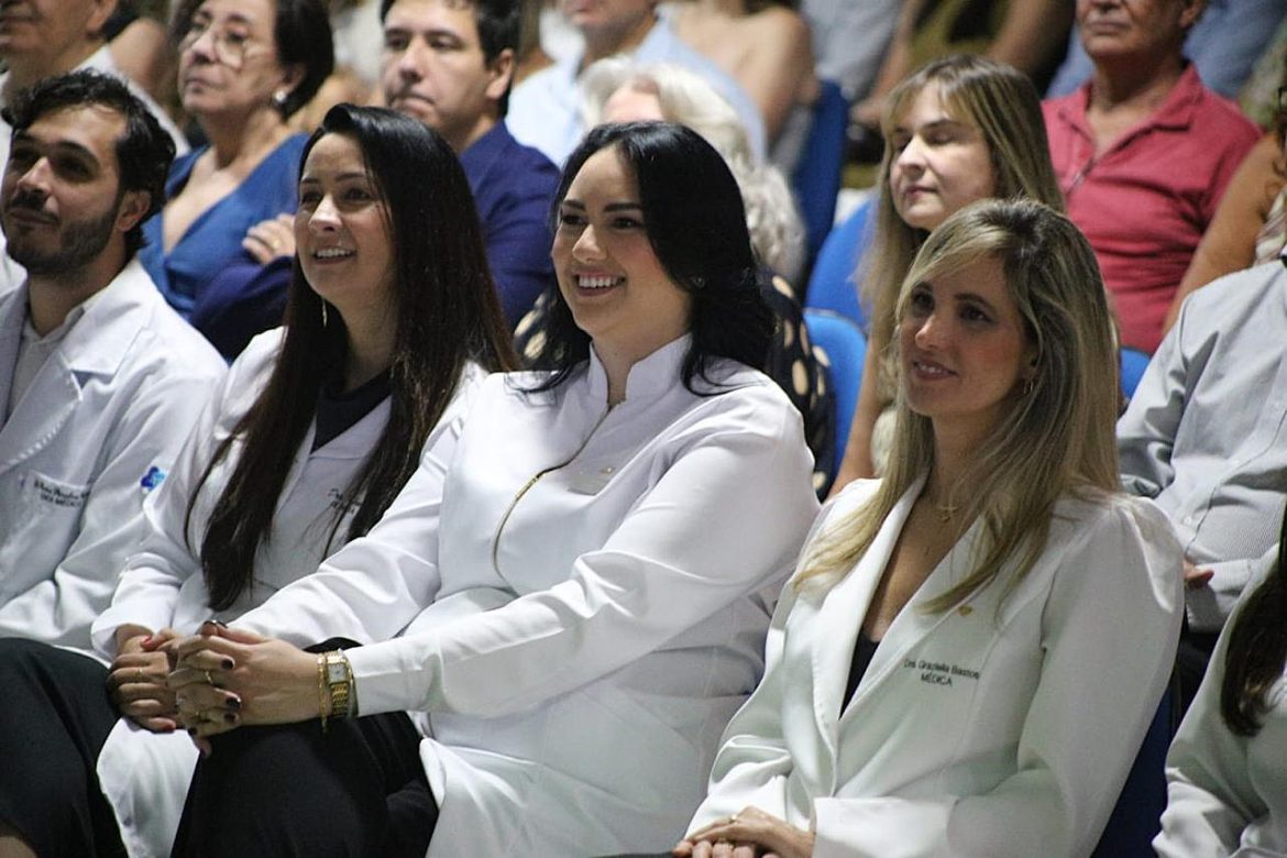 52.cf.res.cidades.hospital munir rafful forma novos.2.especialistas.adrianacÓpiopmvr (4) 52.cf.res.cidades.hospital munir rafful forma novos.2.especialistas.adrianacÓpiopmvr (4)