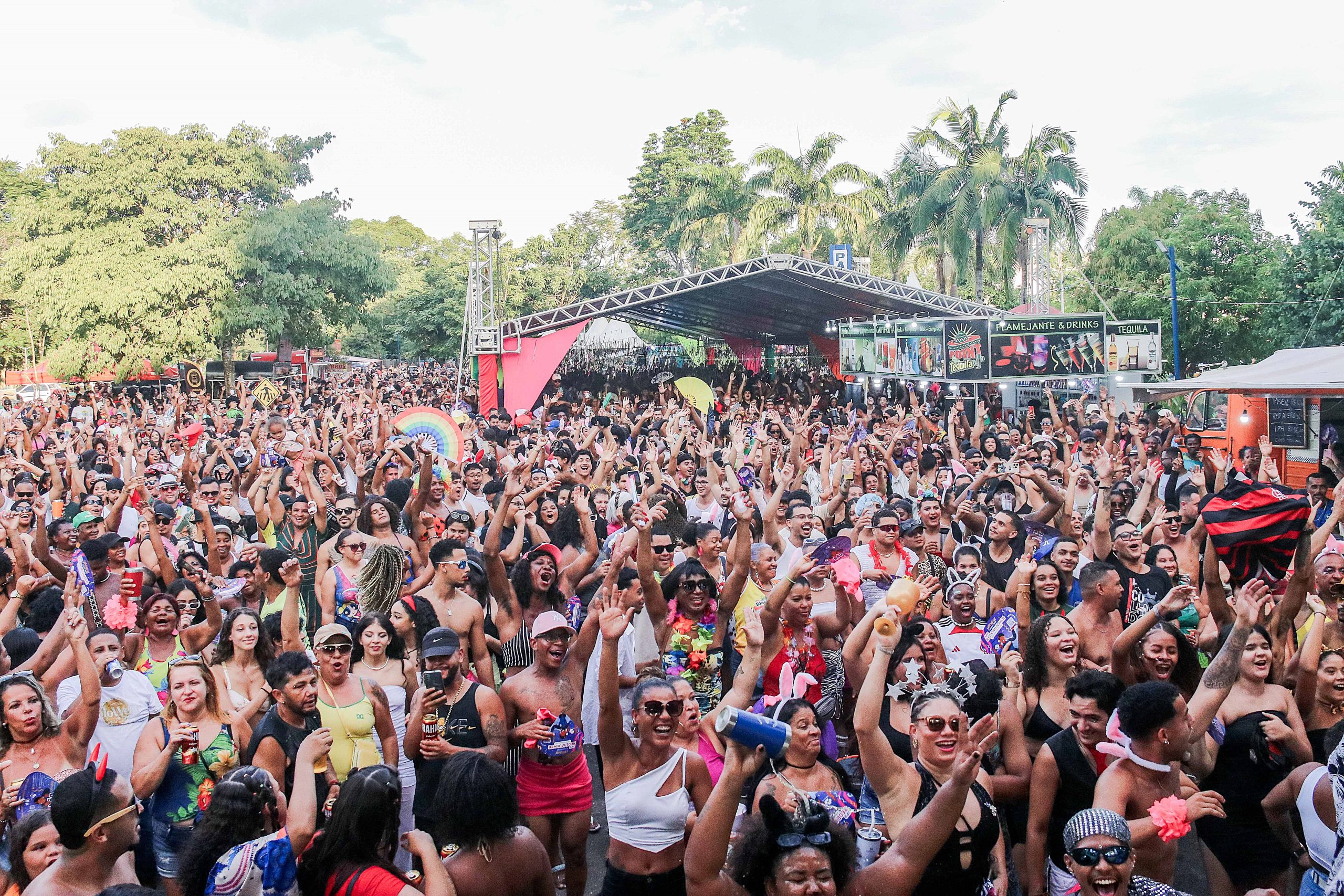 71.cf.res.cidades.carnaval 2026 movimenta.3.carnavalresende.divulgaÇÃopmr