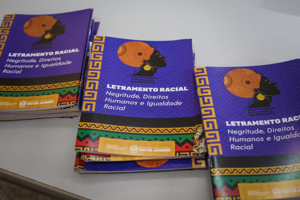 capacitação técnica em letramento racial é realizada em parceria entre estado e prefeitura de volta redonda adriana cópio secom11