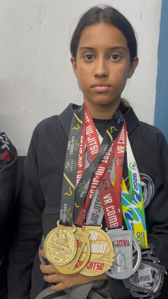 17 cf cidades centro de treinamento coliseu leva quatro medalhas em competição estadual de jiu jitsuevandro freitas (2)