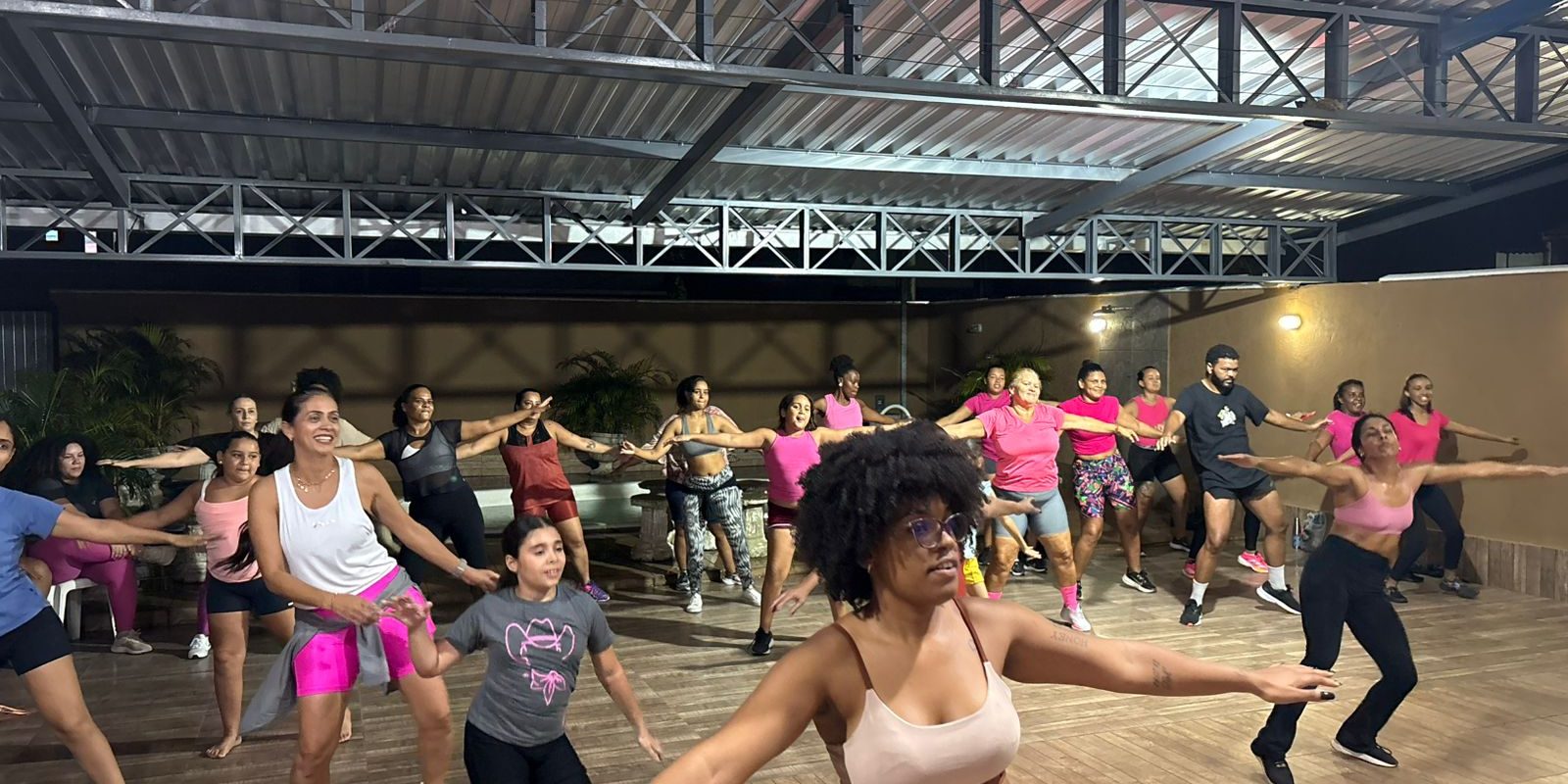 24.cf.res.politica.aulão especial do dança mix.1.aulÃo.divulgaÇÃo