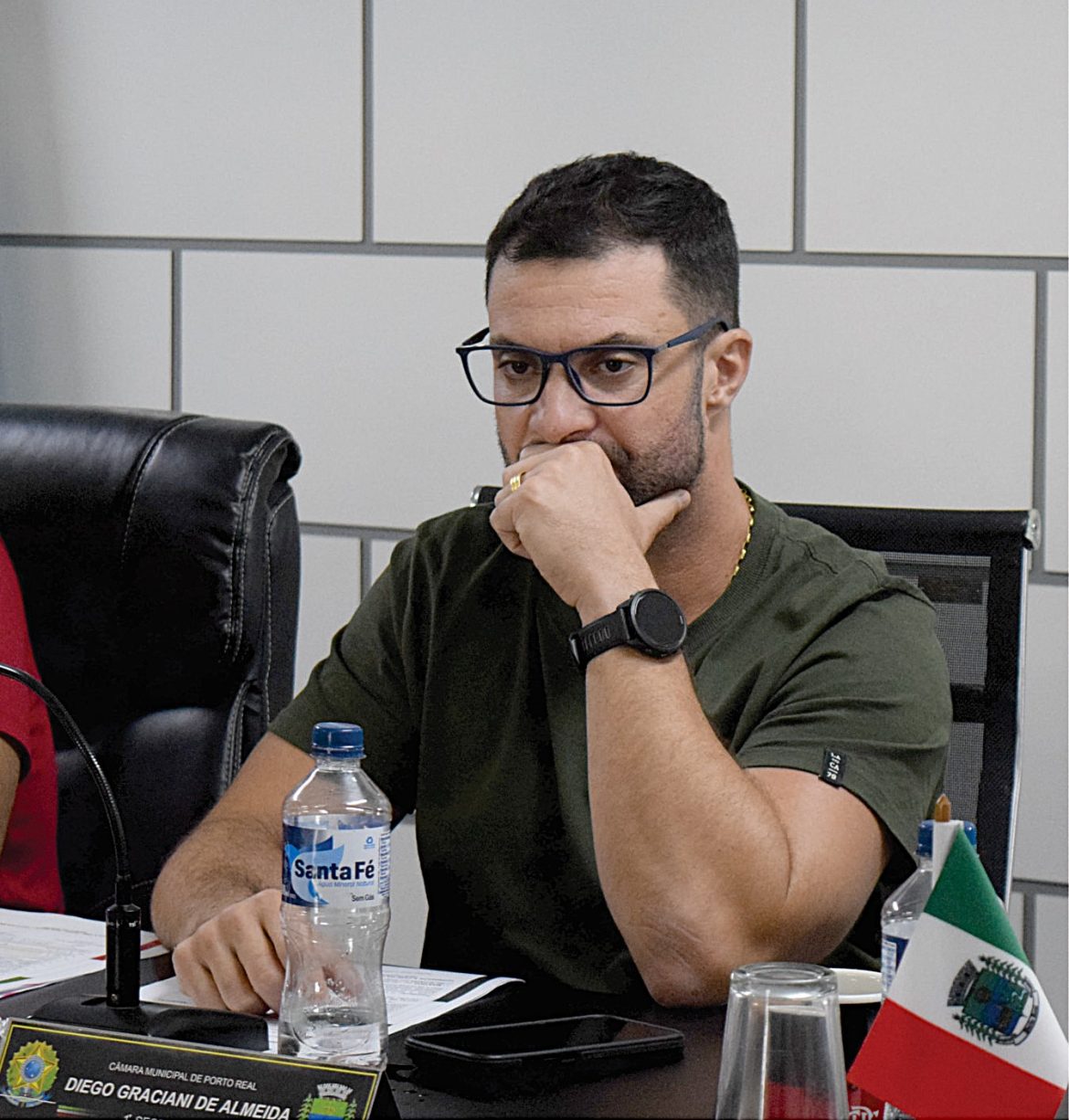 24.cf.res.poolÍtica.vereador solicita reestruturação.divulgaÇÃocmpr