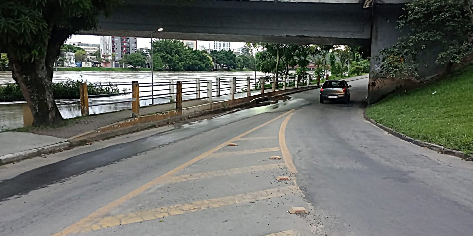 30.cf.res.cidades.vazão da represa do funil é reduzida.1.Água voltou.divlgaÇÃodefesacivil