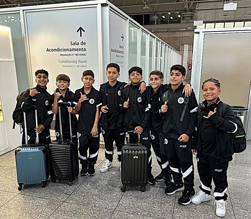 30.cf.res.esporttes.resende fc embarca para a espanha.2.equipe.resendefc