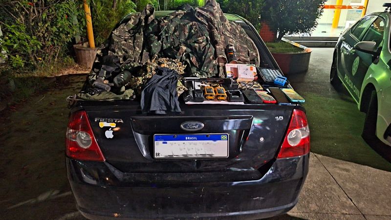 31.cf.res.polÍcia.polícia civil prende homem com arma.2.material.divulgaÇÃopolÍciacivil