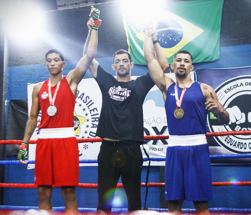 32.cf.res.esportes.atletas de resende conquistam.2.equipe.divulgaÇÃo