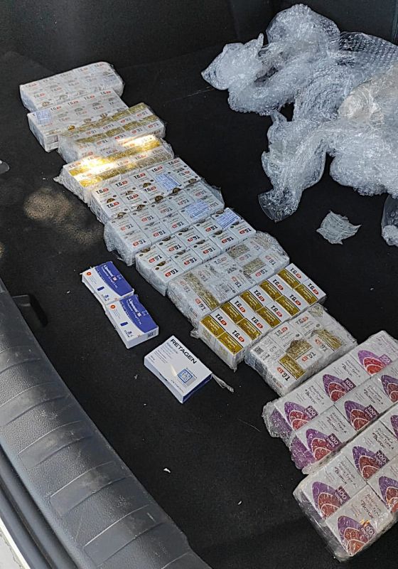 32.cf.res.polÍcia.prf e polícia civil apreendem contrabando.2.forro.divulgaÇÃoprf