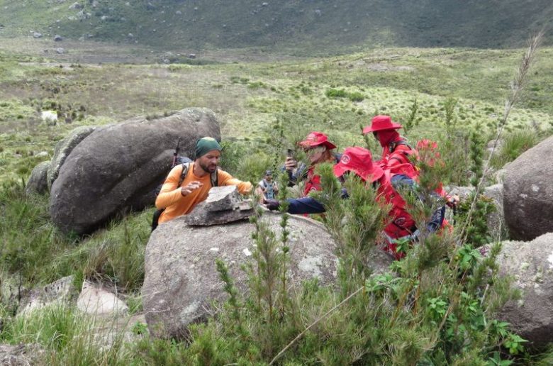 33.cf.res.cidades.mutirão no parque nacional.1.voluntÁrios.divulgaÇÃo (2)