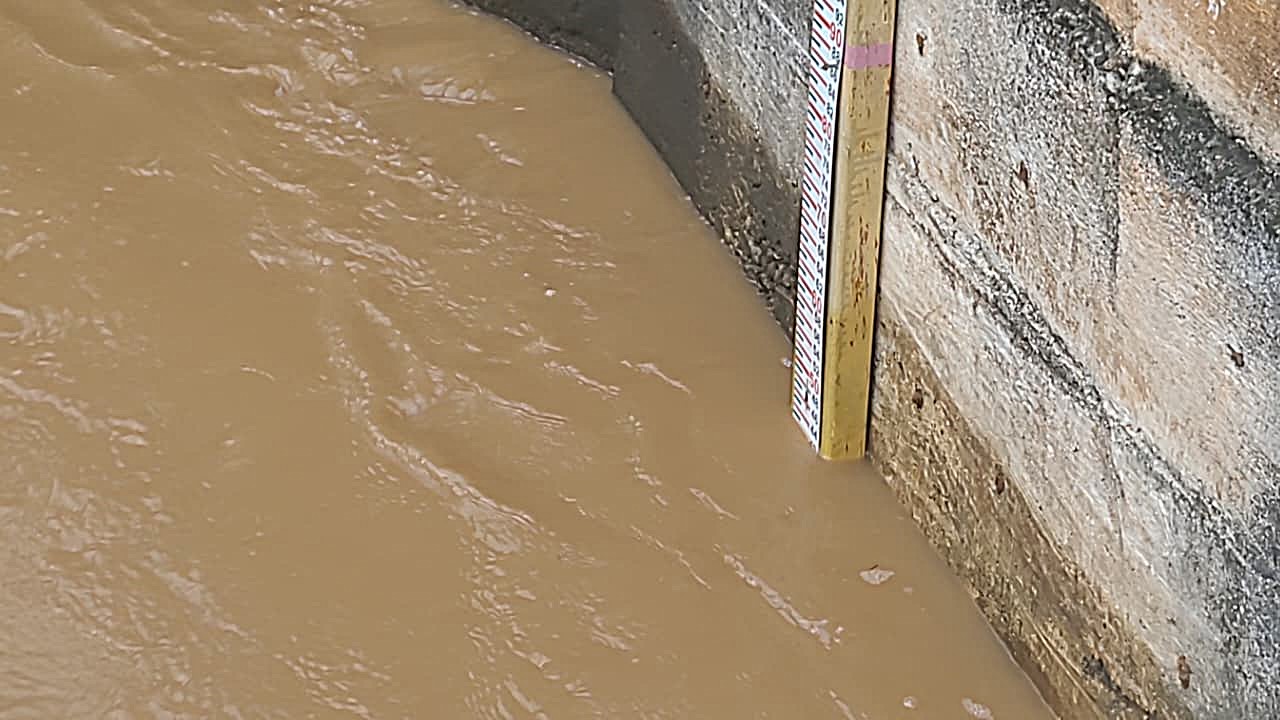 42.cf.res.cidades.temporal provoca alagamentos.5.resende.redessociais