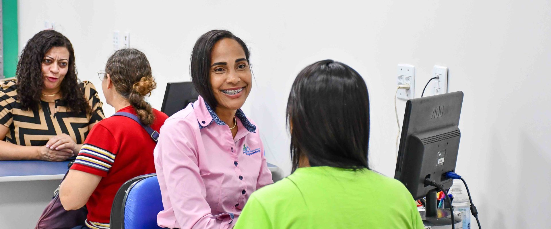 42.cf.res.economia.casa do empreendedor de resende registra crescimento.rafaeloliveirapmr