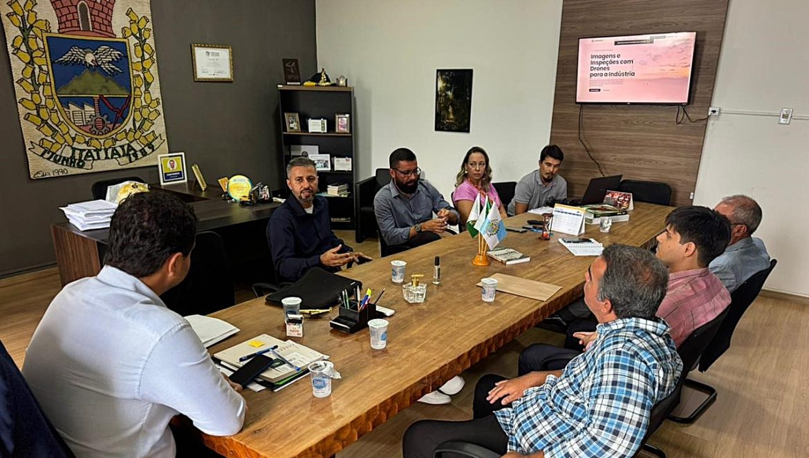 43.cf.res.economia.prefeitura de itatiaia articula curso.1.kaiomÁrcio.divulgaÇÃopmi