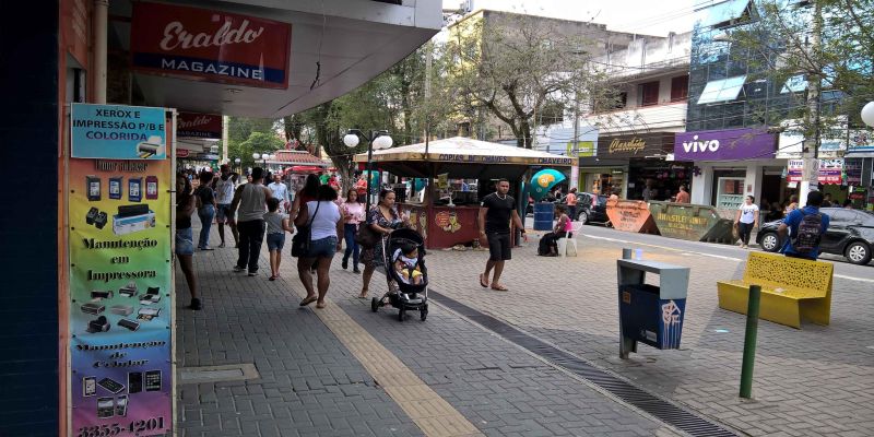 49.cf.res.polÍtica.prefeitura de resende suspende.2.medida.divulgaÇÃopmr