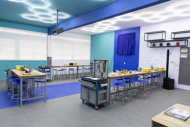 50.cf.res.cidades.stellantis inaugura espaço maker.2.espaÇo.divulgaÇÃo