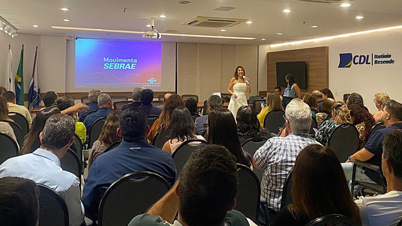 84.cf.res.economia.resende recebe feira de negócios.2.movimenta.divulgaÇÃo