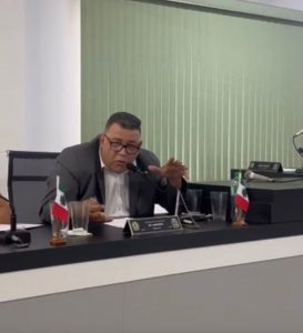 a mesma régua vereador andrinho pedindo haja o memso comprometimento com porto real do prefeito redes sociais (2)