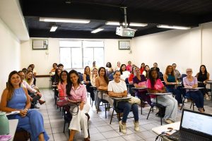 coluna notas e notas.2.profissionais.redessociais.res2635