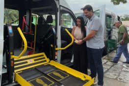prefeitura de itatiaia reforça assistência social com aquisição de duas vans divulgaÇÃo